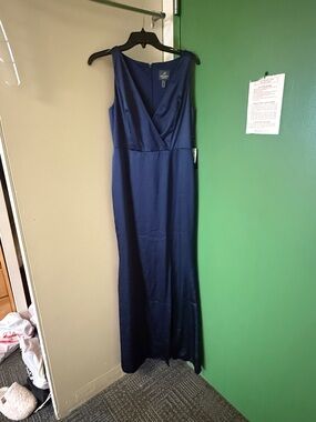 Adrianna Papell Navy V-Neck Sleeveless Maxi Dress